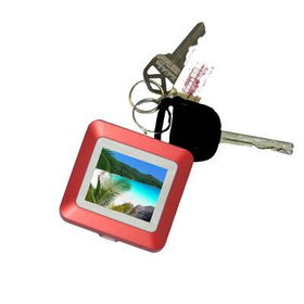 1.5  Red Keychain Digital phot