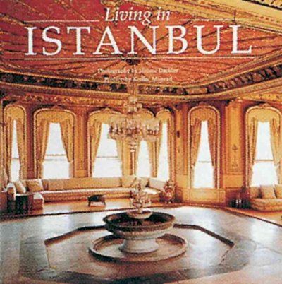 Living in Istanbulliving 