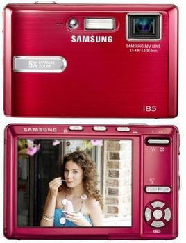 8.2 MP Digital Cam Red Bundledigital 