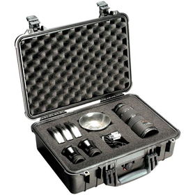 PELICAN 1500-004-110 CASE WITH PADDED DIVIDER (MODEL 1500; DIM: 16.75"L X 11.18"W X 6.12"H)pelican 