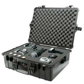 PELICAN 1600-004-110 1600 CASE WITH PADDED DIVIDER