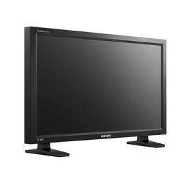 32  Black LCD monitor