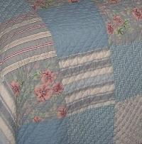 Anna Maria Blue Full / Queen Quilt with 2 Shamsanna 