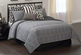 Studio 16 Queen Bed Ensemble