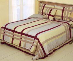 Jeffery's Plaza King Comforter Set