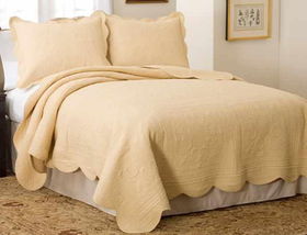 French Tile King Quilt Gold