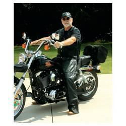 Diamond Plate&trade; Rock Design Genuine Buffalo Leather Motorcycle Chaps (Medium)diamond 