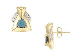 Opal and Diamond Earrings : 14K Yellow Gold - 0.12 CT TGWopal 
