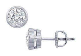 Platinum : Round Diamond Stud Earrings - 1.50 CT. TW.platinum 