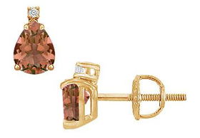 Diamond and Smoky Topaz Stud Earrings : 14K Yellow Gold - 2.04 CT TGWdiamond 