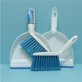 Small Dustpan with Brush 7x1.25x6" Case Pack 48small 