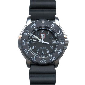 Steel Seal Dive Watch, Black Dial, Heavy Rubber Bandsteel 