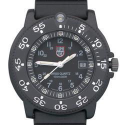 Ladies Dive Watch, Black Dial, Dive Strapladies 