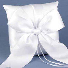 White Graceful Ties Ring Pillow Case Pack 1white 