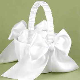 White Graceful Ties Flower Basket Case Pack 1white 
