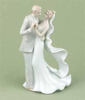 Couple with Flowing Veil Figurine Case Pack 1couple 