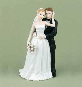 Couple with Bouquet Figurine Case Pack 1couple 