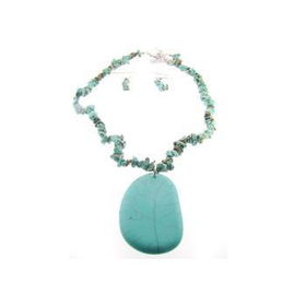 Genuine Turquoise Pendant & Chips Necklace and Ear Case Pack 1