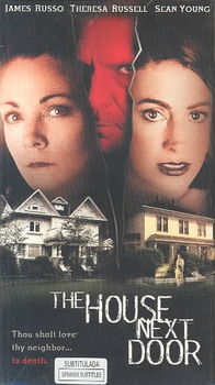 HOUSE NEXT DOORhouse 