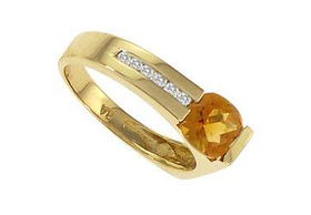 Citrine and Diamond Ring : 14K Yellow Gold - 1.00 CT TGW - Ring Size 9.5