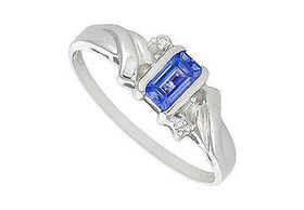 Blue Sapphire and Diamond Ring : 14K White Gold - 0.80 CT TGW - Ring Size 9.0