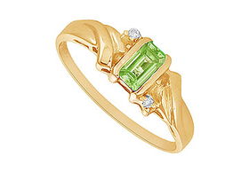 Peridot and Diamond Ring : 14K Yellow Gold - 0.80 CT TGW - Ring Size 9.0