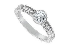 Diamond Engagement Ring : 14K White Gold  0.75 CT Diamonds - Ring Size 9.0
