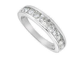 Diamond Ring : 14K White Gold - 1.00 CT Diamonds - Ring Size 9.0diamond 