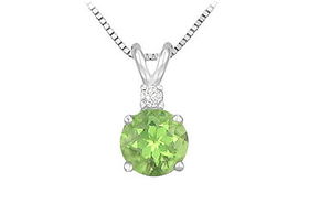 Diamond and Peridot Solitaire Pendant : 14K White Gold - 1.00 CT TGWdiamond 