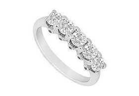 Diamond Wedding Band : 14K White Gold - 0.55 CT Diamonds - Ring Size 9.0diamond 