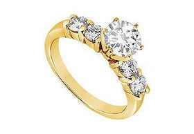 Diamond Engagement Ring : 14K Yellow Gold - 0.75 CT Diamonds - Ring Size 9.0diamond 