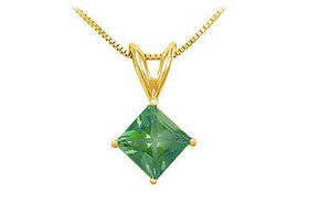 Emerald Solitaire Pendant : 14K Yellow Gold - 1.00 CT TGWemerald 