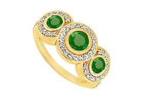 Emerald and Diamond Engagement Ring : 14K Yellow Gold - 0.66 CT TGW - Ring Size 9.0emerald 