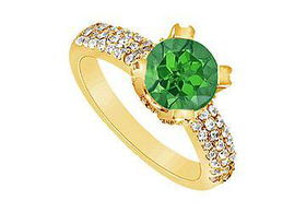 Emerald and Diamond Engagement Ring : 14K Yellow Gold - 1.00 CT TGW - Ring Size 9.5emerald 
