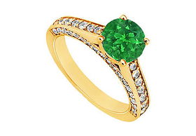 Emerald and Diamond Engagement Ring : 14K Yellow Gold - 1.25 CT TGW - Ring Size 9.5emerald 