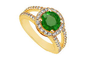 Emerald and Diamond Engagement Ring : 14K Yellow Gold - 1.25 CT TGW - Ring Size 9.0emerald 