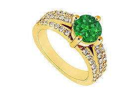 Emerald and Diamond Engagement Ring : 14K Yellow Gold - 1.00 CT TGW - Ring Size 9.5emerald 