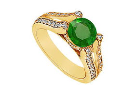 Emerald and Diamond Engagement Ring : 14K Yellow Gold - 1.00 CT TGW - Ring Size 9.5emerald 