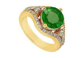 Emerald and Diamond Engagement Ring : 14K Yellow Gold - 0.75 CT TGW - Ring Size 9.0emerald 