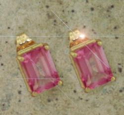 1.5CT Pink Topaz Gold Stud Earringspink 