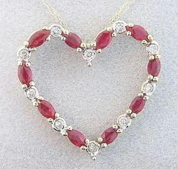 .50CT RUBY DIAMOND 14KT GOLD HEART PENDANTruby 