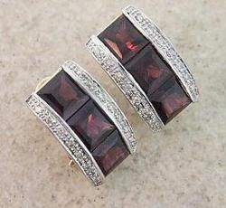 PRINCESS RUBELLITE DIAMOND 14K GOLD EARRINGSprincess 