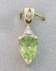 PERIDOT DIAMOND GOLD GEMSTONE PENDANT