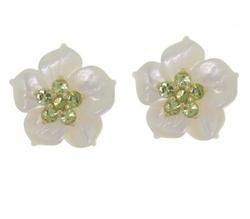 Peridot and Mother of Pearl 14K Gold Flower Earringsperidot 