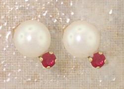 Pearl and Ruby Gold Stud Earringspearl 