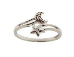 White Gold Moon and Star Toe Ringwhite 