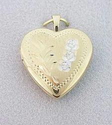 14K GOLD FLOWER HEART LOCKET PENDANTgold 