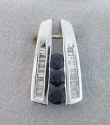 SAPPHIRE DIAMOND WHITE GOLD PENDANTsapphire 