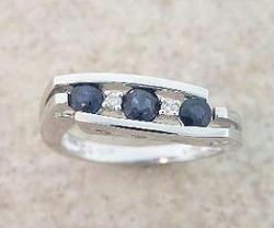 SAPPHIRE DIAMOND WHITE 14K GOLD BAND RINGsapphire 