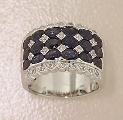 Oval Sapphire and Diamond 14K White Gold Ringoval 